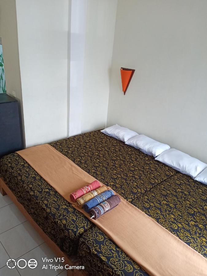 Losmen Fadel Malioboro Jogja Yogyakarta Extérieur photo