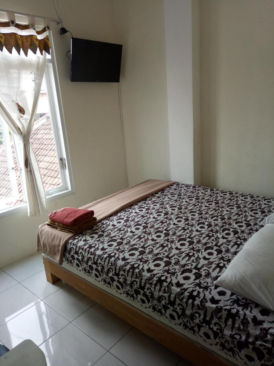 Losmen Fadel Malioboro Jogja Yogyakarta Extérieur photo
